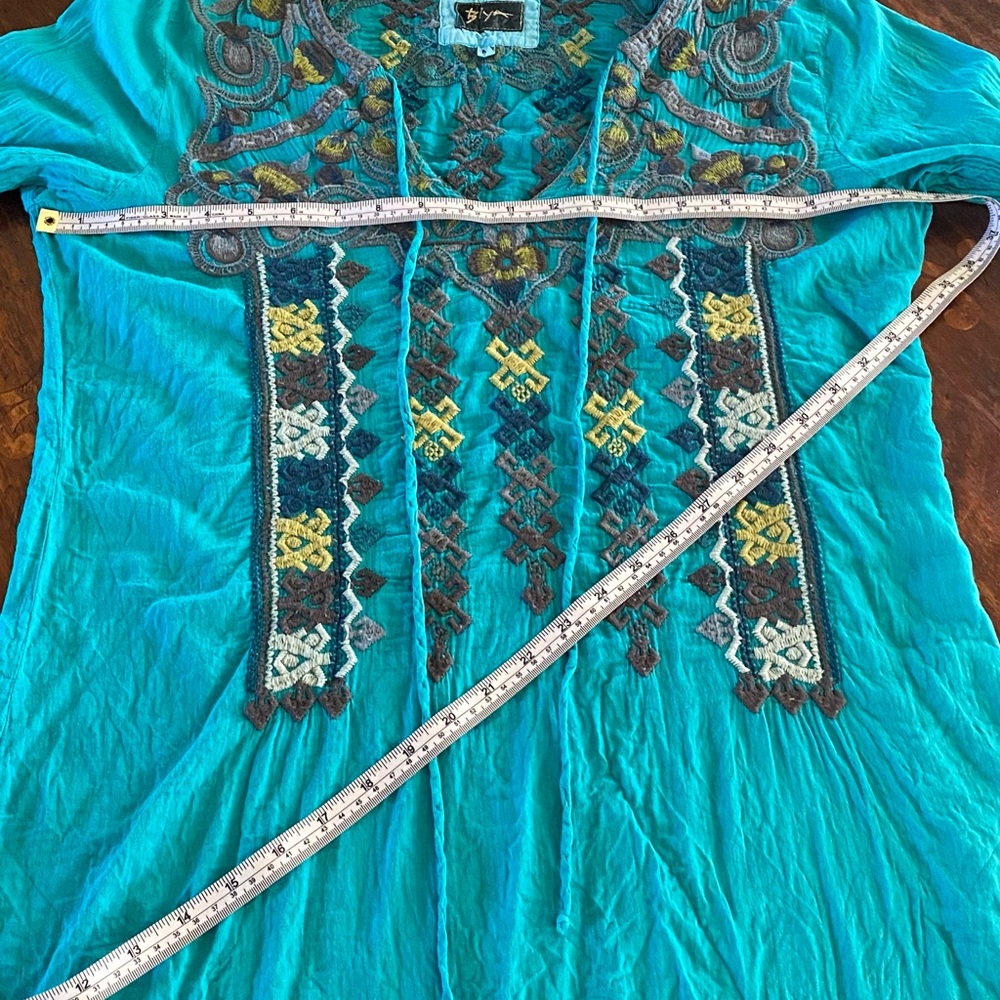 Johnny Was Biya Turquoise Embroidered Cotton Top M - Picture 7 of 11